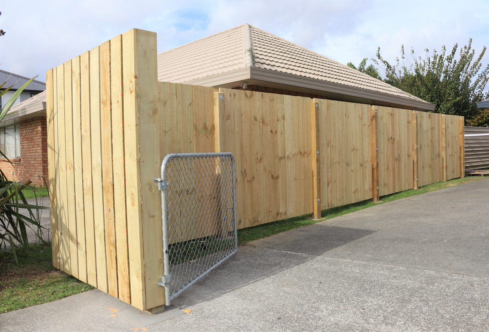 Completed fence and gate project